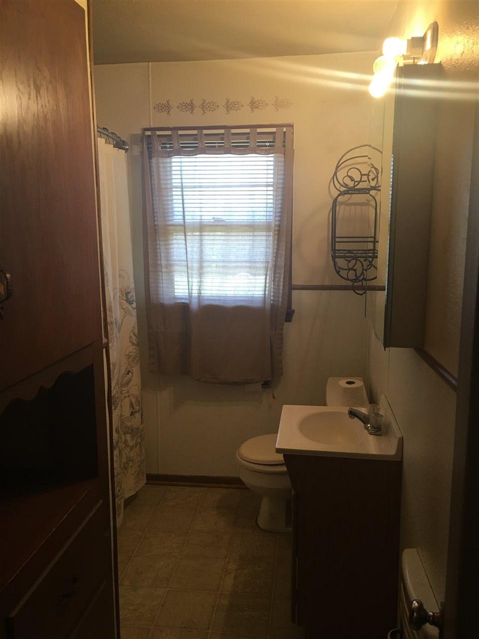 921 W Nebraska, Cyril, OK 73029