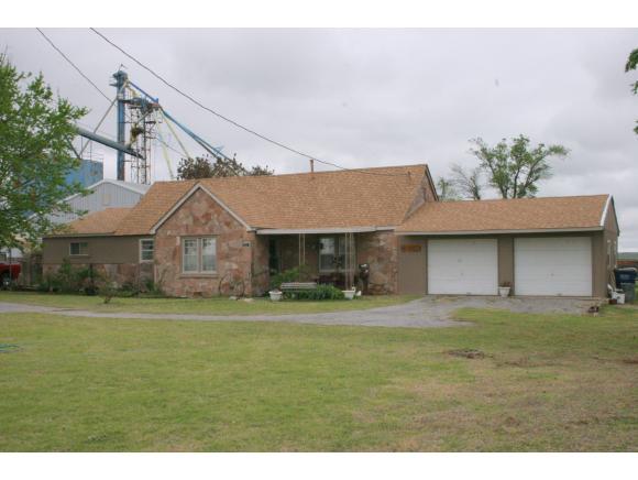 503 W Main, Eakly, OK 73033