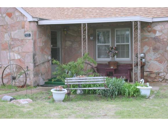 503 W Main, Eakly, OK 73033