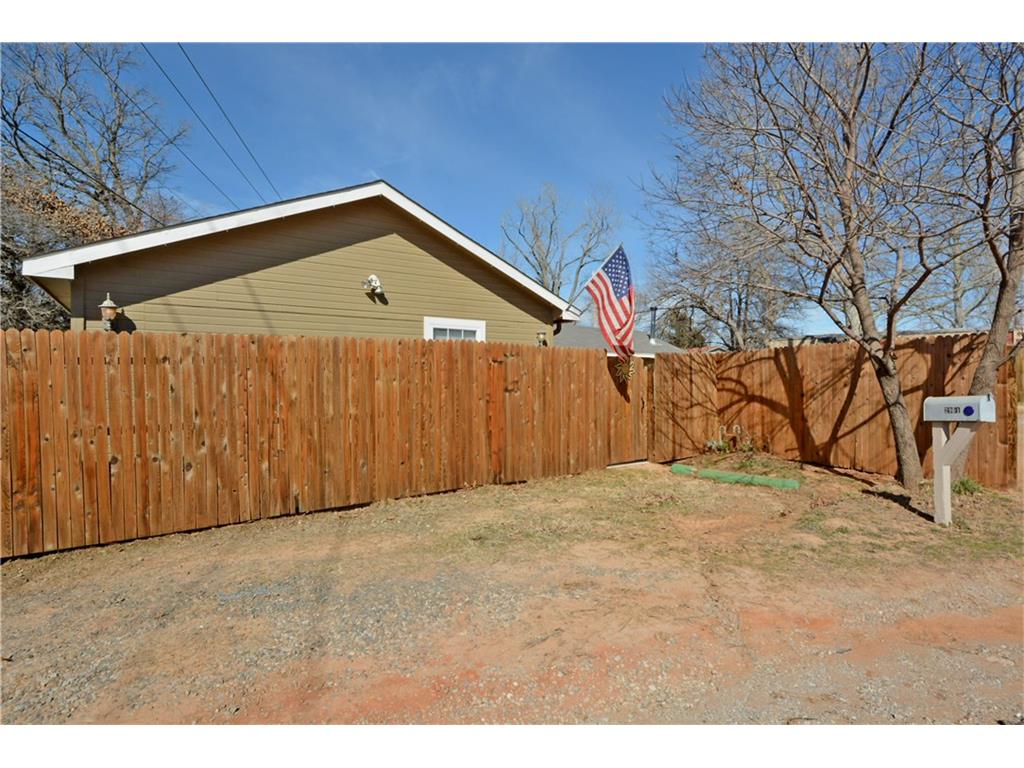 2901 Wildwood, Edmond, OK 73034