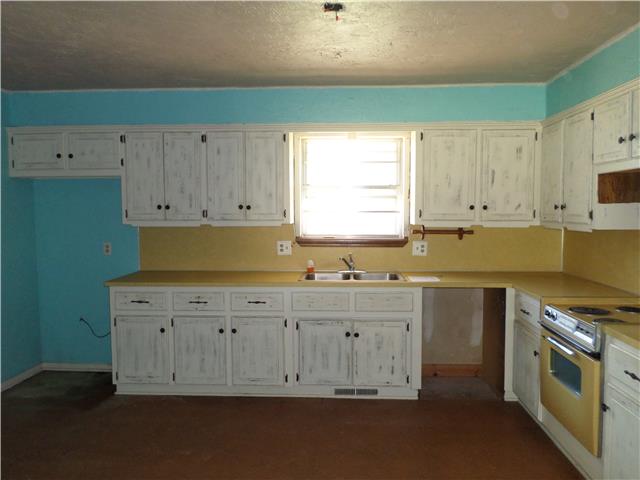 2806 S Meyers DrEl Reno, OK, 73036Canadian County