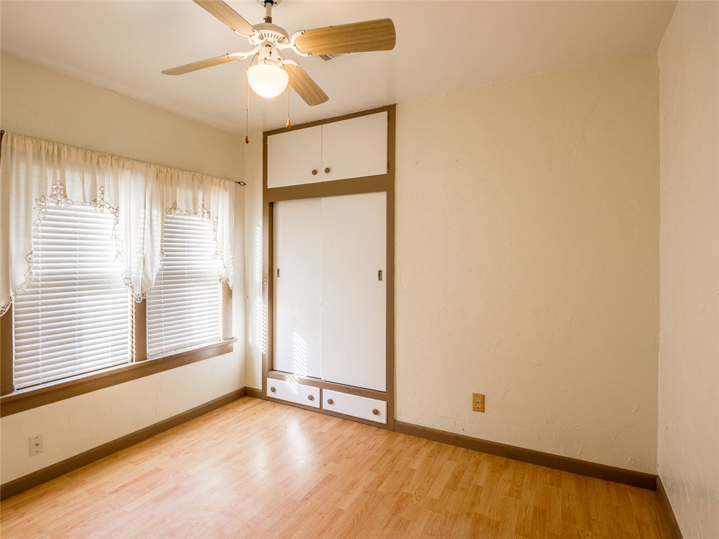 520 S Reno, El Reno, OK 73036