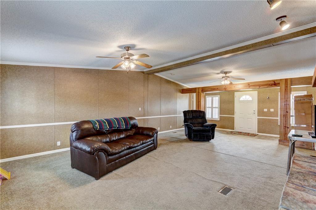 425 Caddo Place, Geary, OK 73040