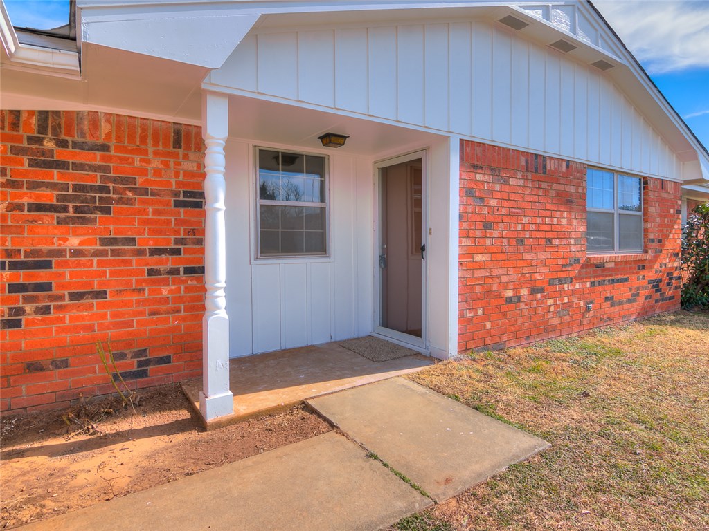 716 N Oak Avenue, Geary, OK 73040