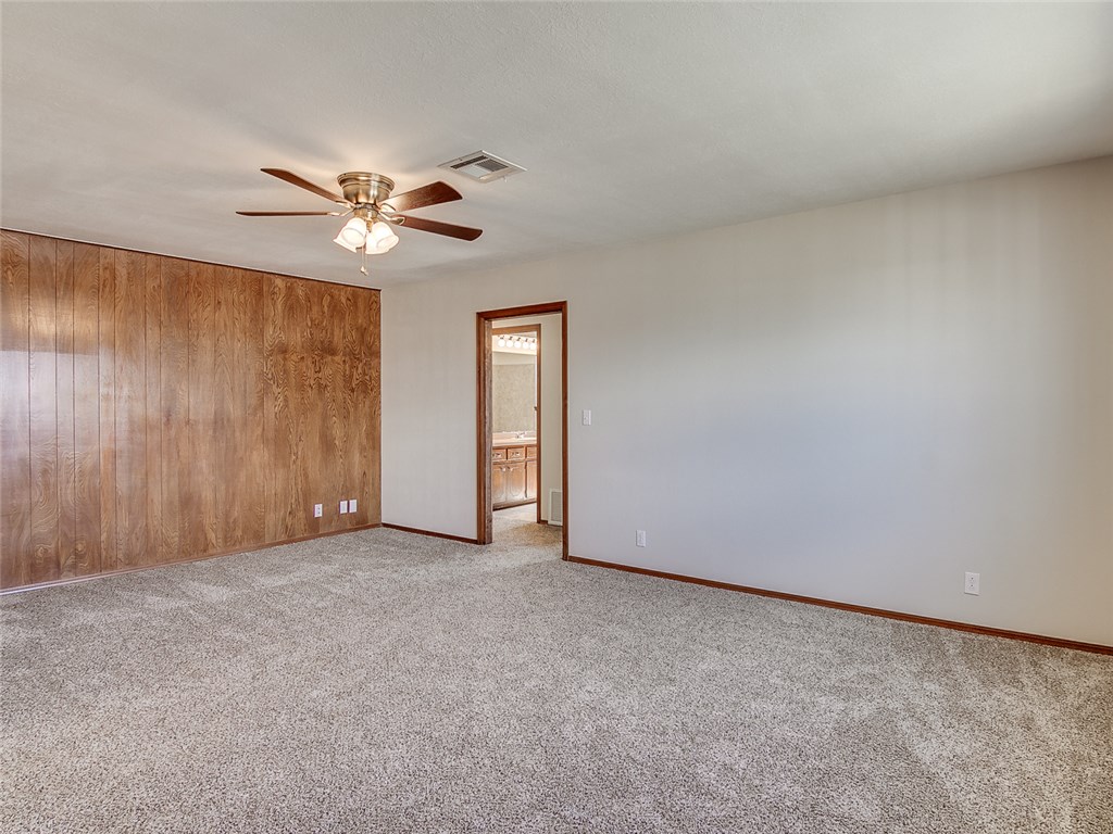 716 N Oak Avenue, Geary, OK 73040