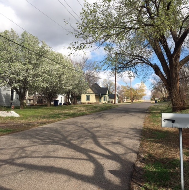 315 E College Ave, Guthrie, OK 73044