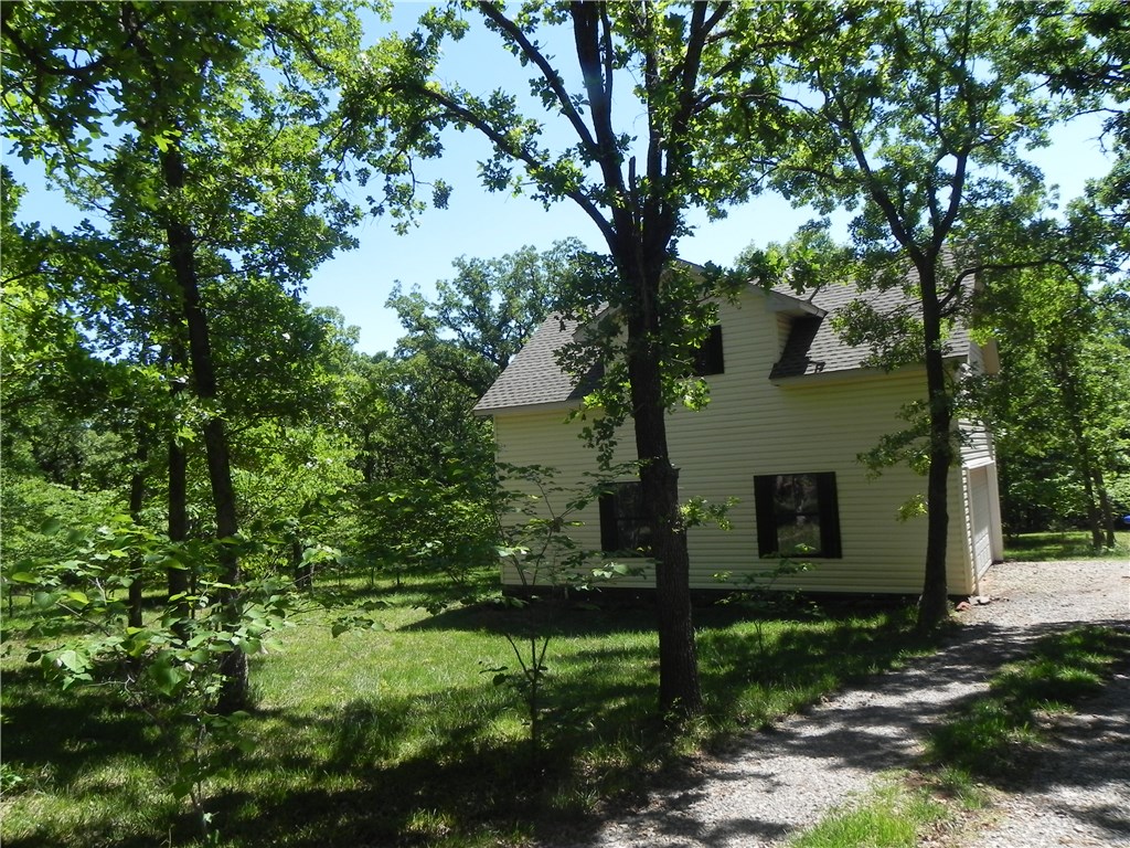 330 N Henney, Guthrie, OK 73044