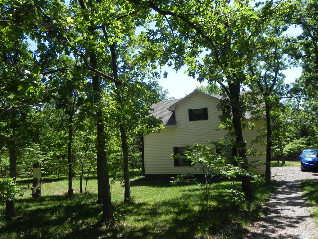 330 N Henney, Guthrie, OK 73044