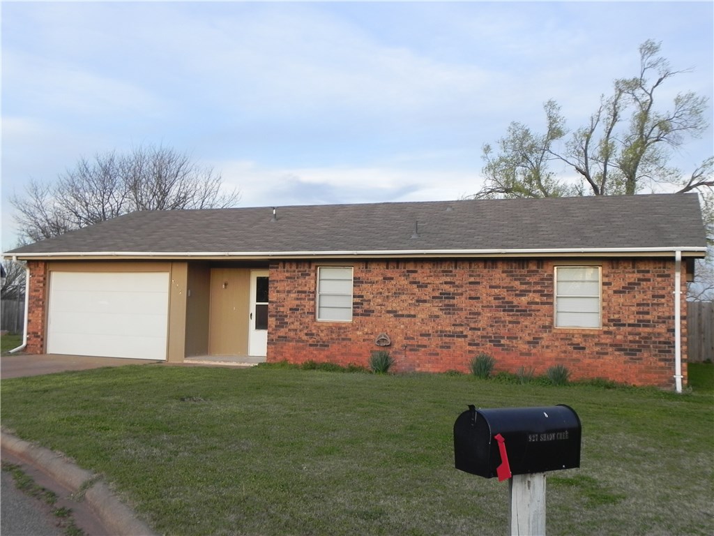 927 Shady Creek, Guthrie, OK 73044