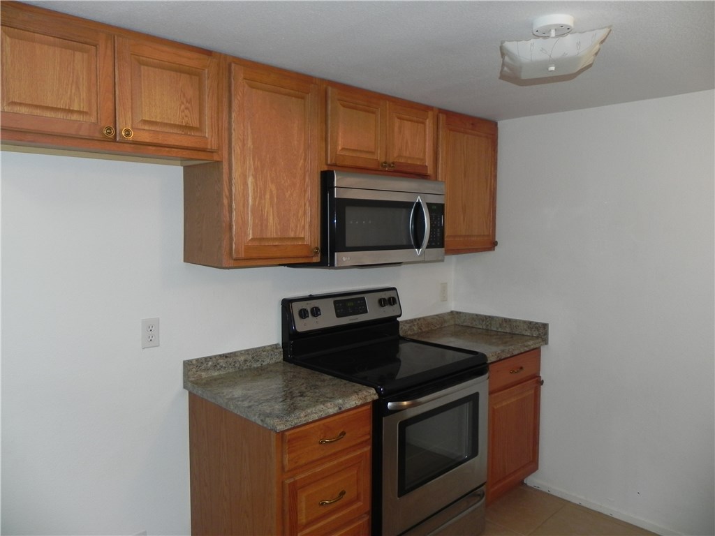 927 Shady Creek, Guthrie, OK 73044