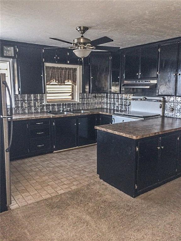 403 W Choctaw, Lindsay, OK 73052
