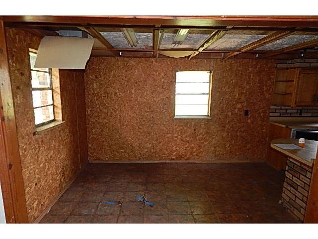 214 7th StMaysville, OK, 73057Garvin County