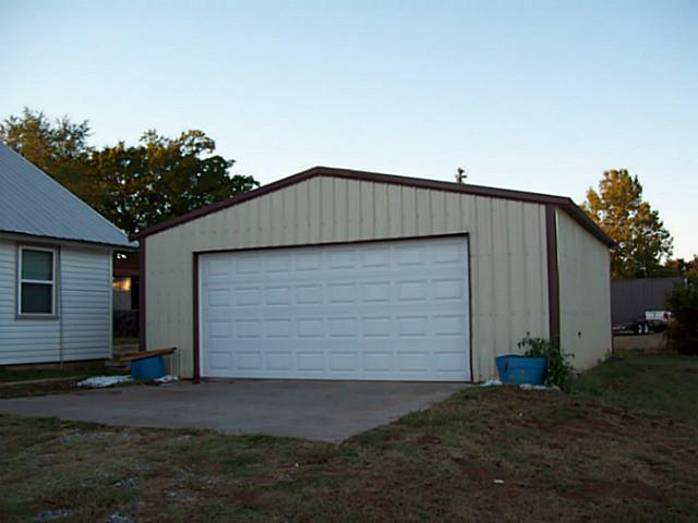 122 NE Main Street, Minco, OK 73059