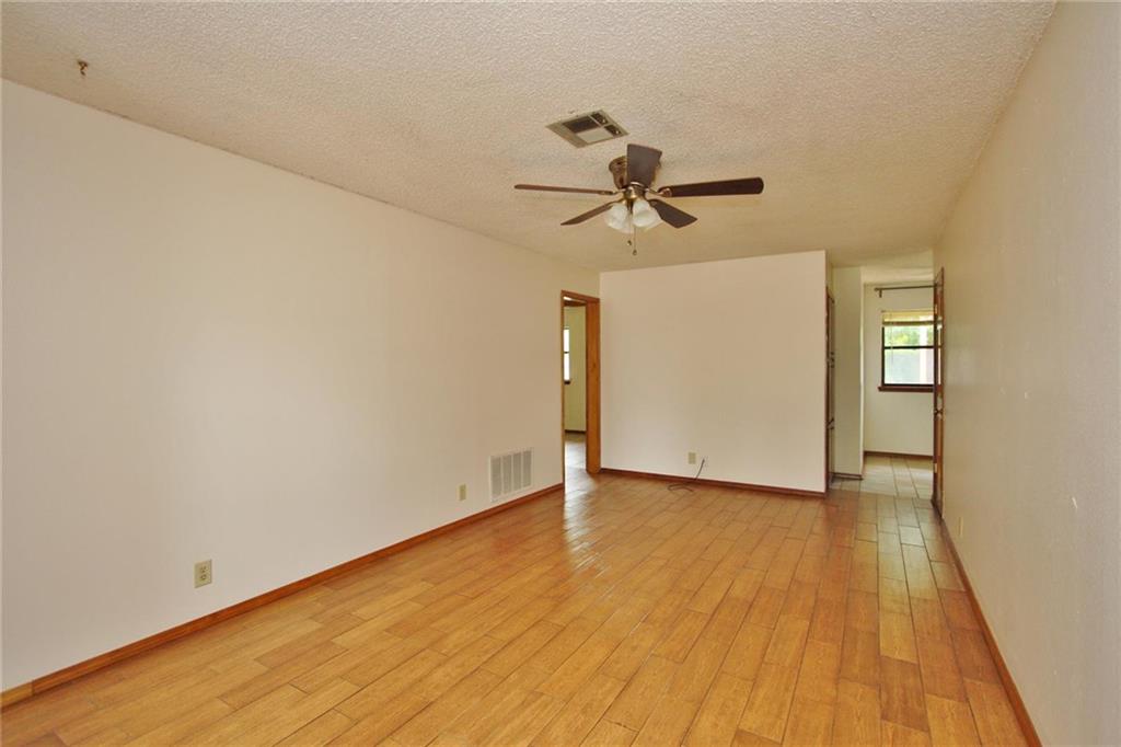 644 W FORSTER, Mustang, OK 73064