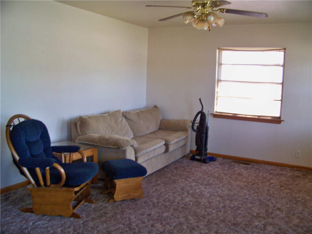 411 N Main, Noble, OK 73068