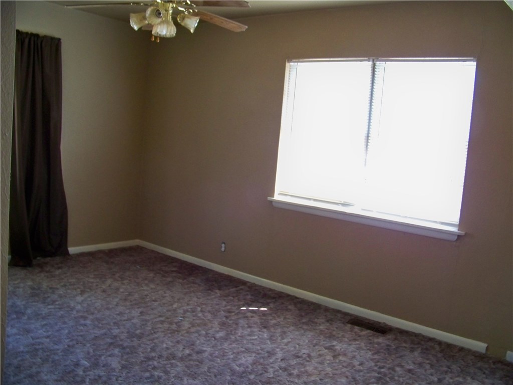411 N Main, Noble, OK 73068