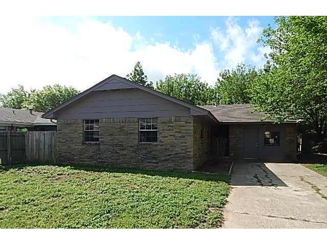 1510 Lakecrest DrNorman, OK, 73071Cleveland County