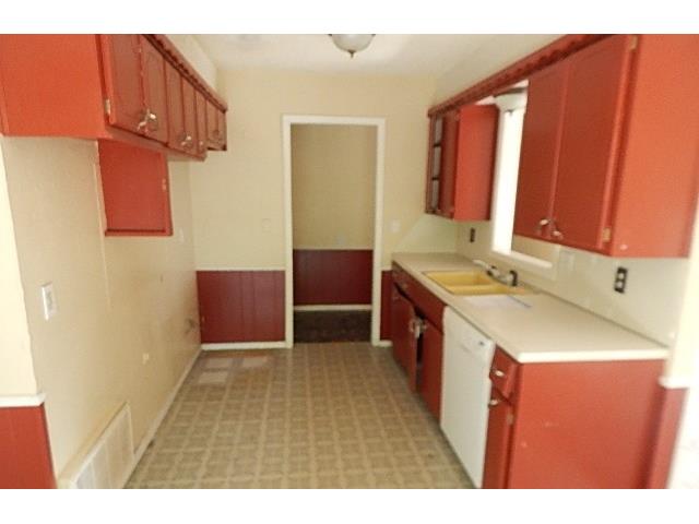 1510 Lakecrest DrNorman, OK, 73071Cleveland County