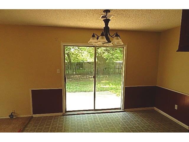1510 Lakecrest DrNorman, OK, 73071Cleveland County