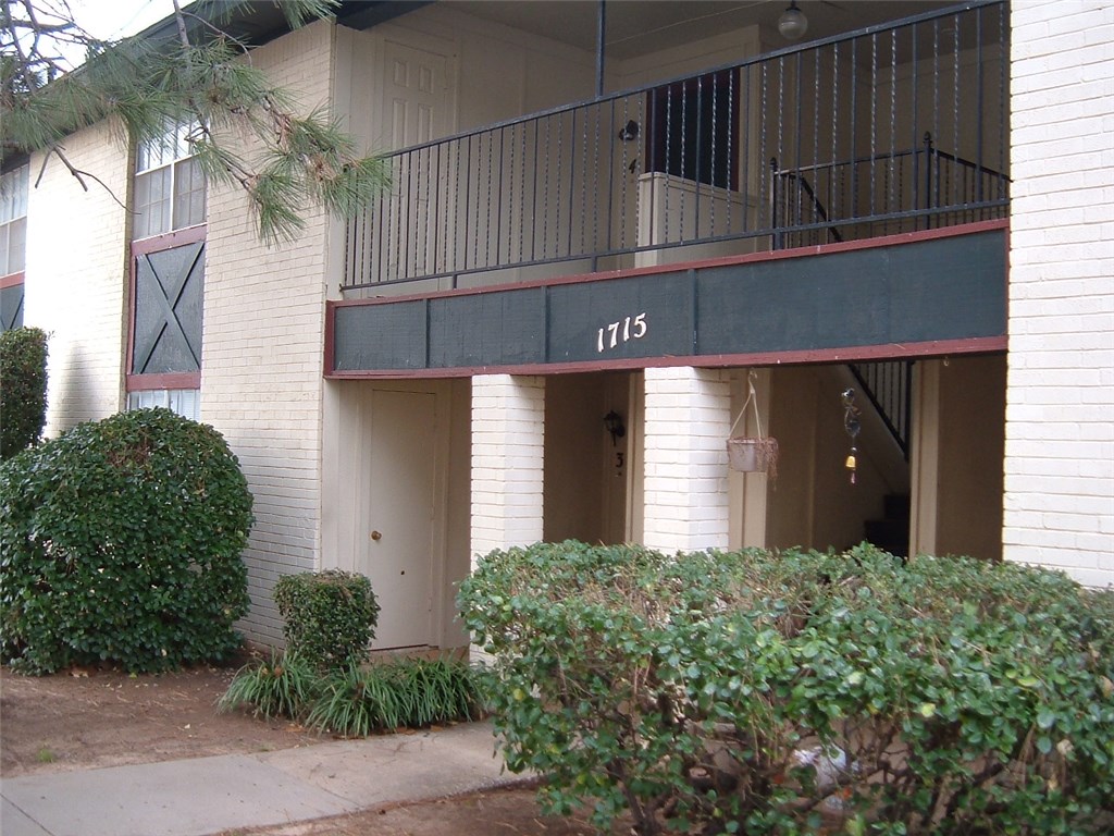 1715 E Lindsey, Norman, OK 73071