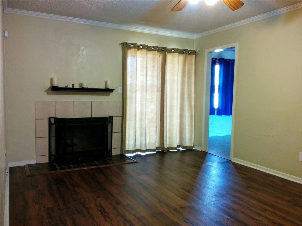 1811 E Lindsey Street, Norman, OK 73071