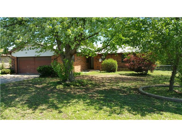 1916 Ridgecrest DrivePerry, OK, 73077Noble County