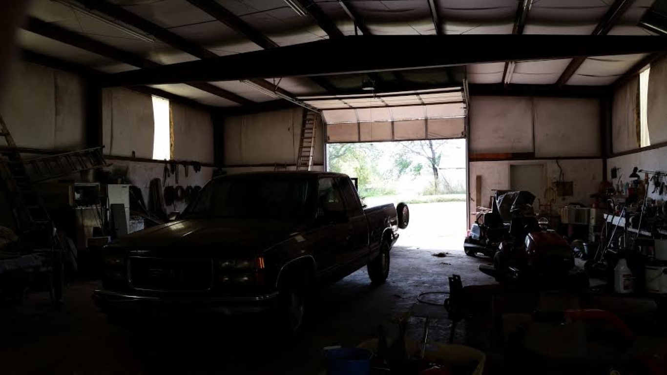 13612 John Wayne, Perry, OK 73077