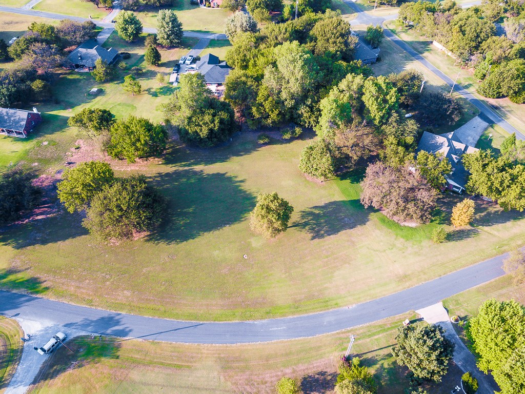 13525 Lake Shore Drive, Piedmont, OK 73078