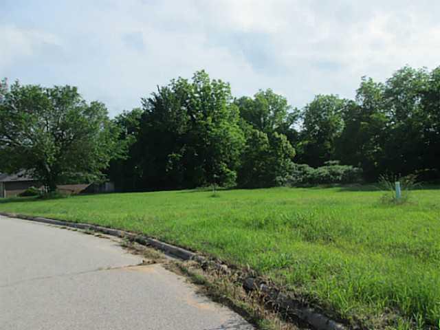 1126 Woodbrook Drive, Purcell, OK 73080