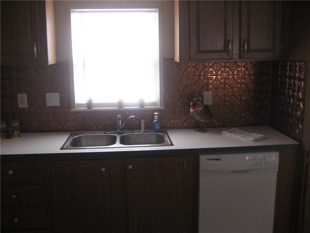 993 County Street 2948, Tuttle, OK 73089