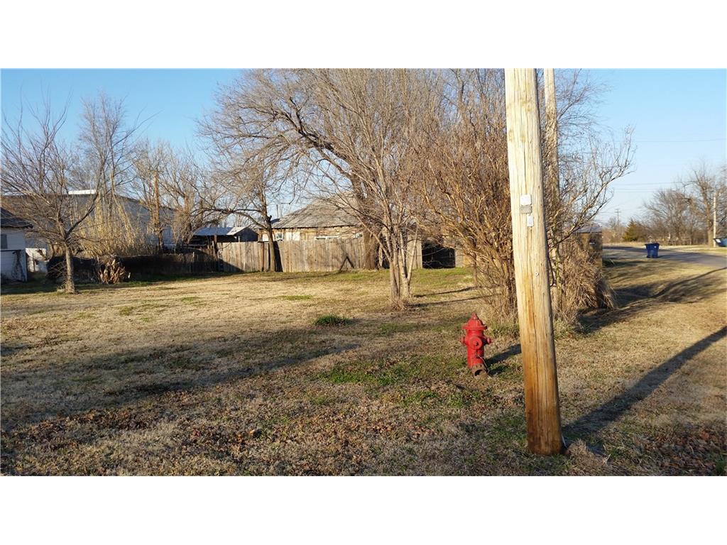 109 E Barger, Wayne, OK 73095
