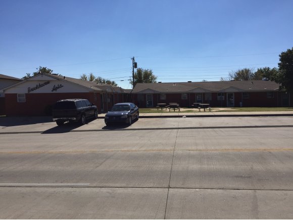 518 W Davis, Weatherford, OK 73096