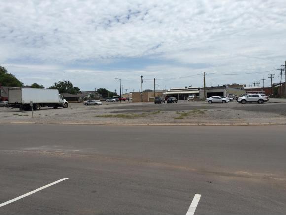 08th and Franklin, Weatherford, OK 73096
