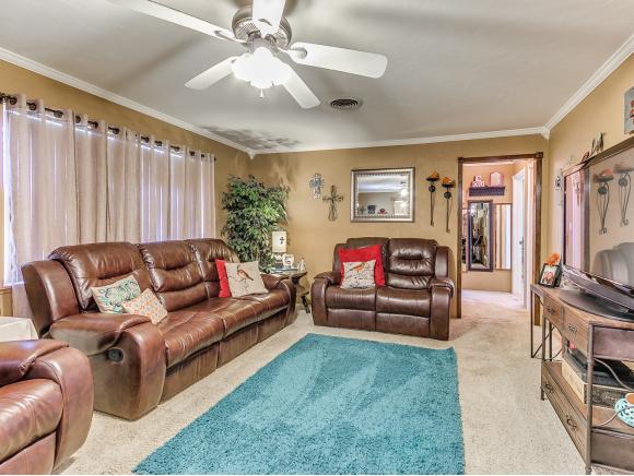517 N Kansas, Weatherford, OK 73096