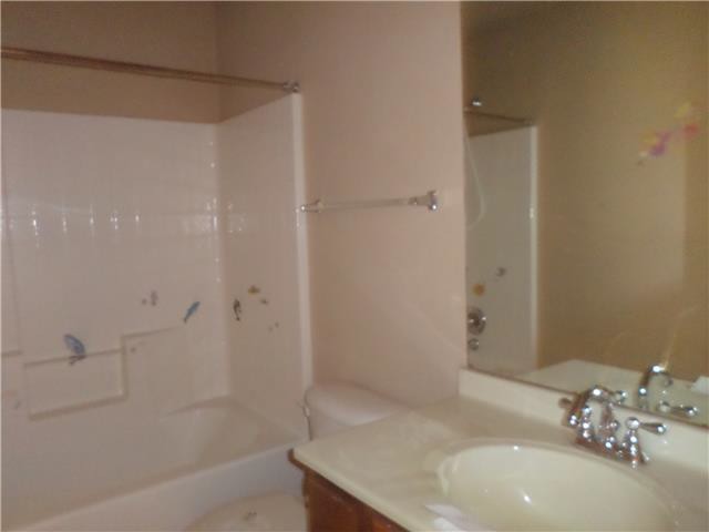 12309 SW 5th StYukon, OK, 73099Canadian County