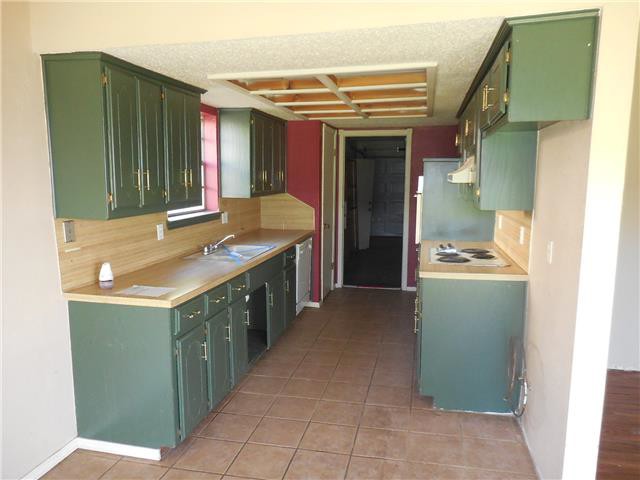 1040 Royal LnYukon, OK, 73099Canadian County
