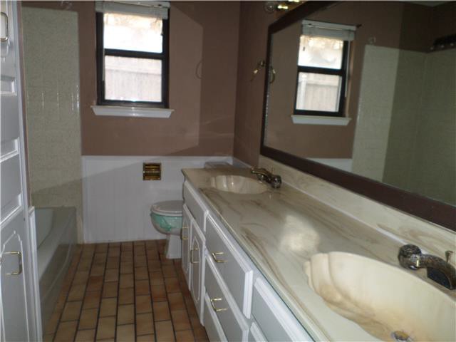 617 Woodlawn DrYukon, OK, 73099Canadian County