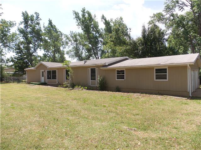 12400 SW 28th StYukon, OK, 73099Canadian County