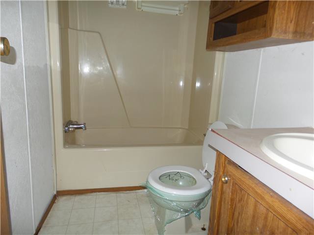 12400 SW 28th StYukon, OK, 73099Canadian County