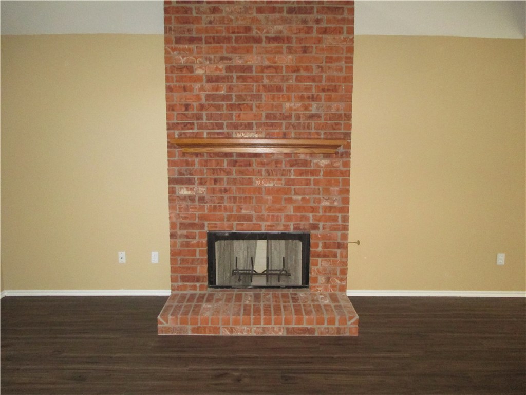 12320 SW 11th Street, Yukon, OK 73099