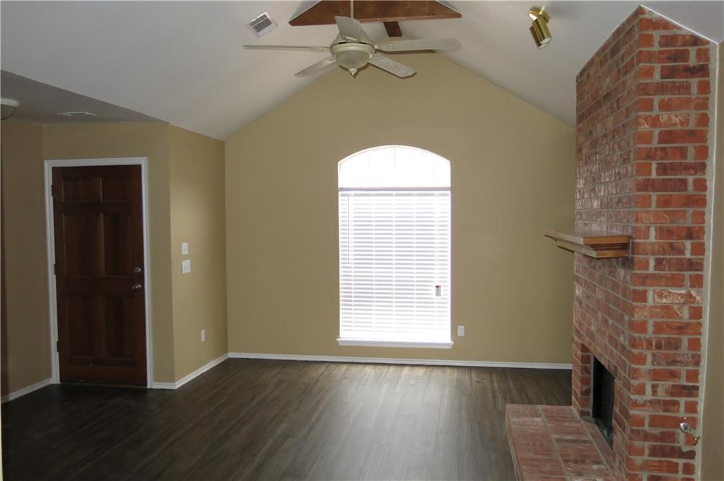 12320 SW 11th Street, Yukon, OK 73099