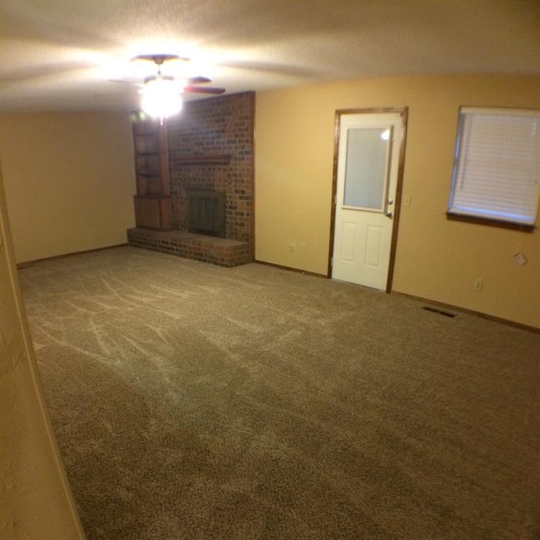 10301 Birkenhead Road, Yukon, OK 73099