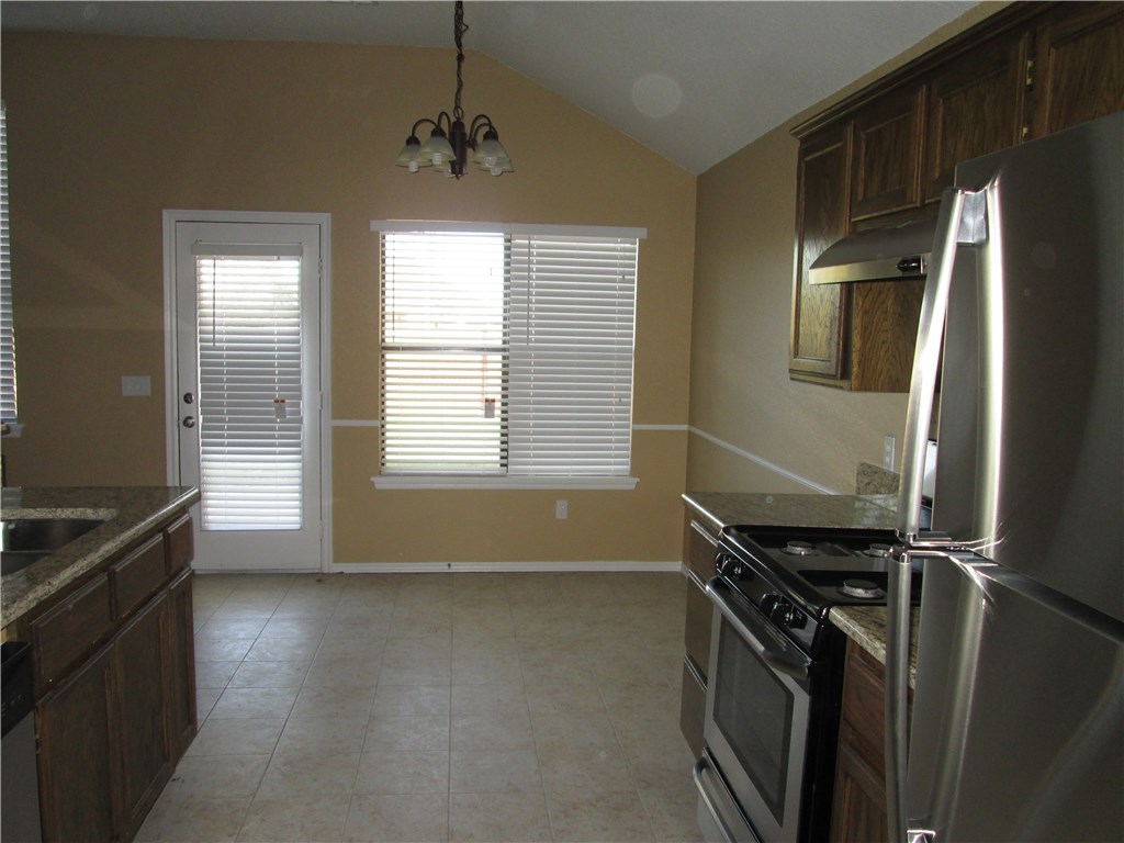 10641 NW 36th Plaza, Yukon, OK 73099