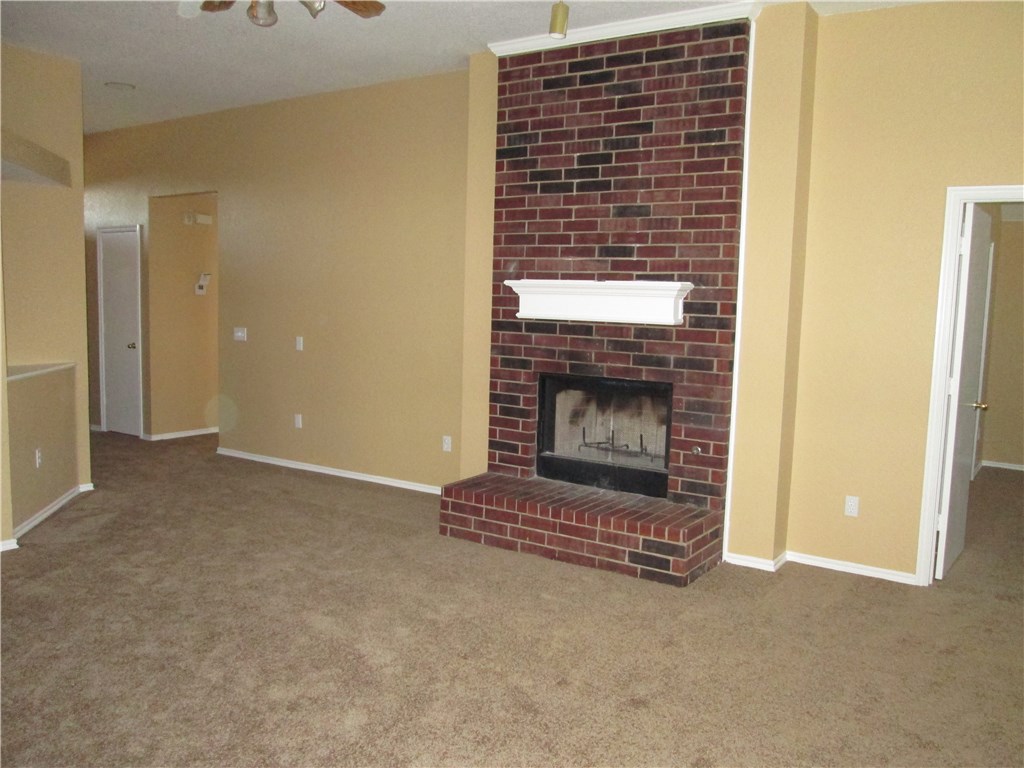 10641 NW 36th Plaza, Yukon, OK 73099