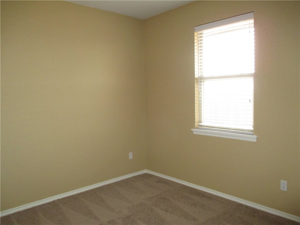10609 SW 32nd Street, Yukon, OK 73099
