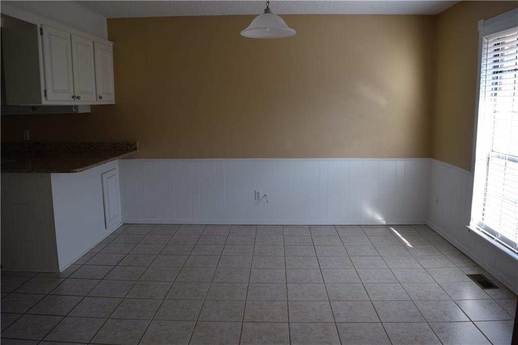 504 Sage Brush Road, Yukon, OK 73099