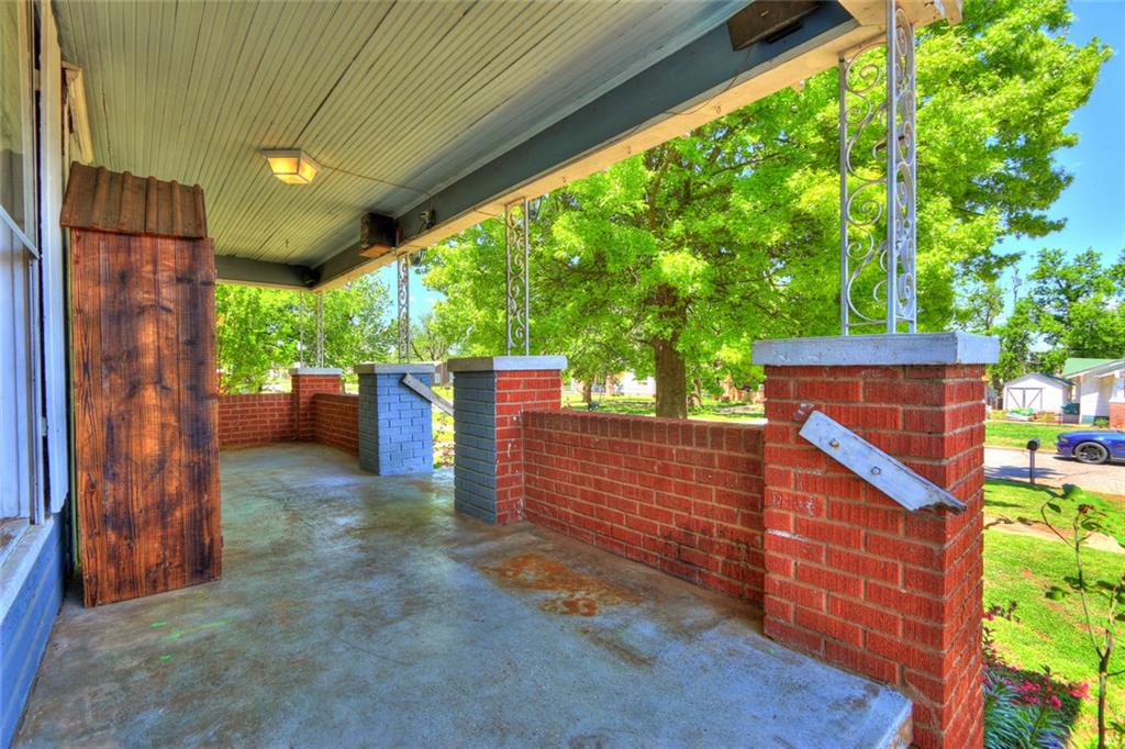 712 Maple Street, Yukon, OK 73099