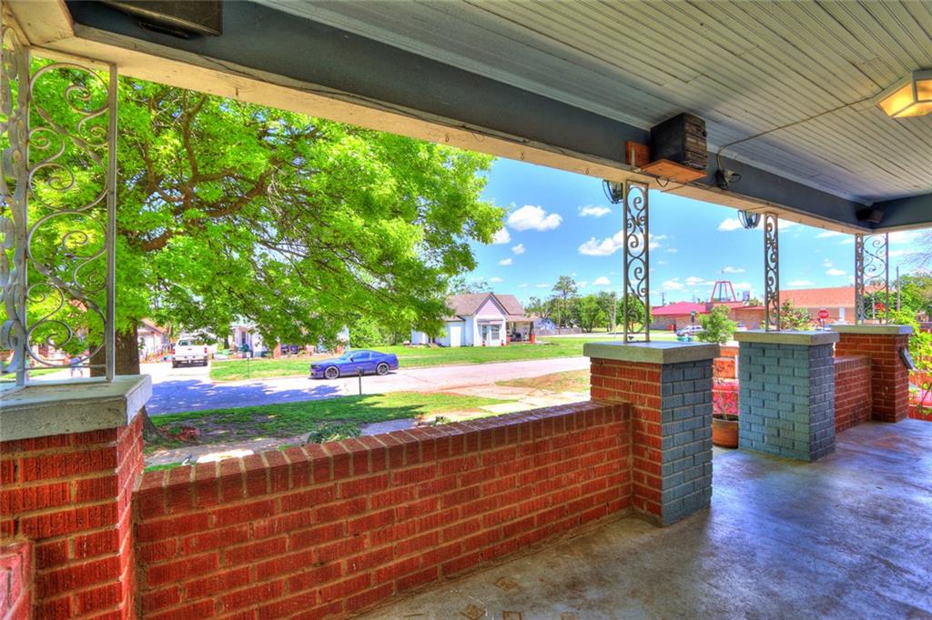 712 Maple Street, Yukon, OK 73099