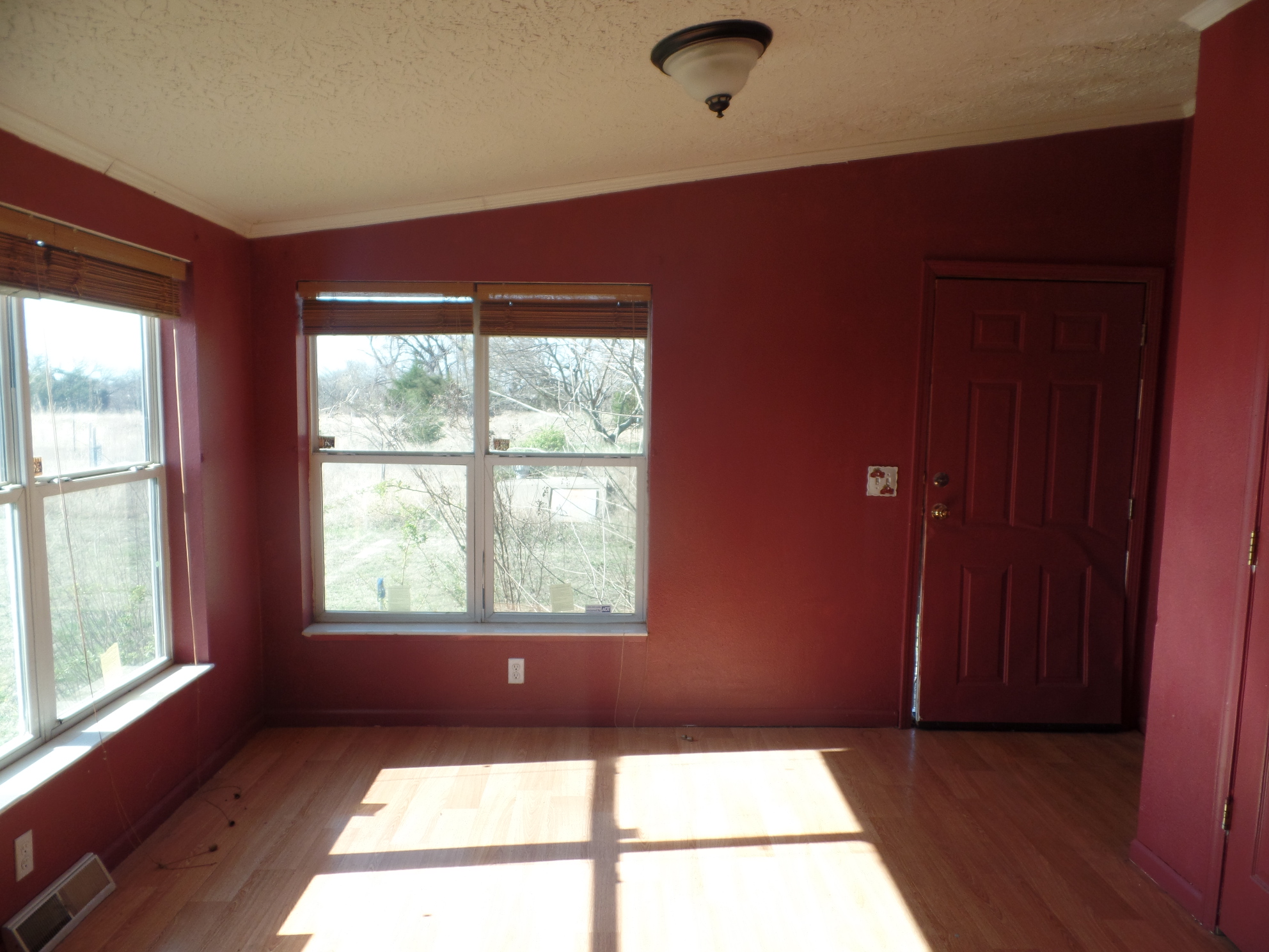 16575 Westgate Dr, Yukon, OK 73099