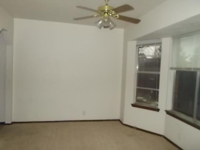 928 Linn Lane, Yukon, OK 73099